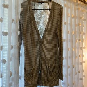 Tart Cardigan size L